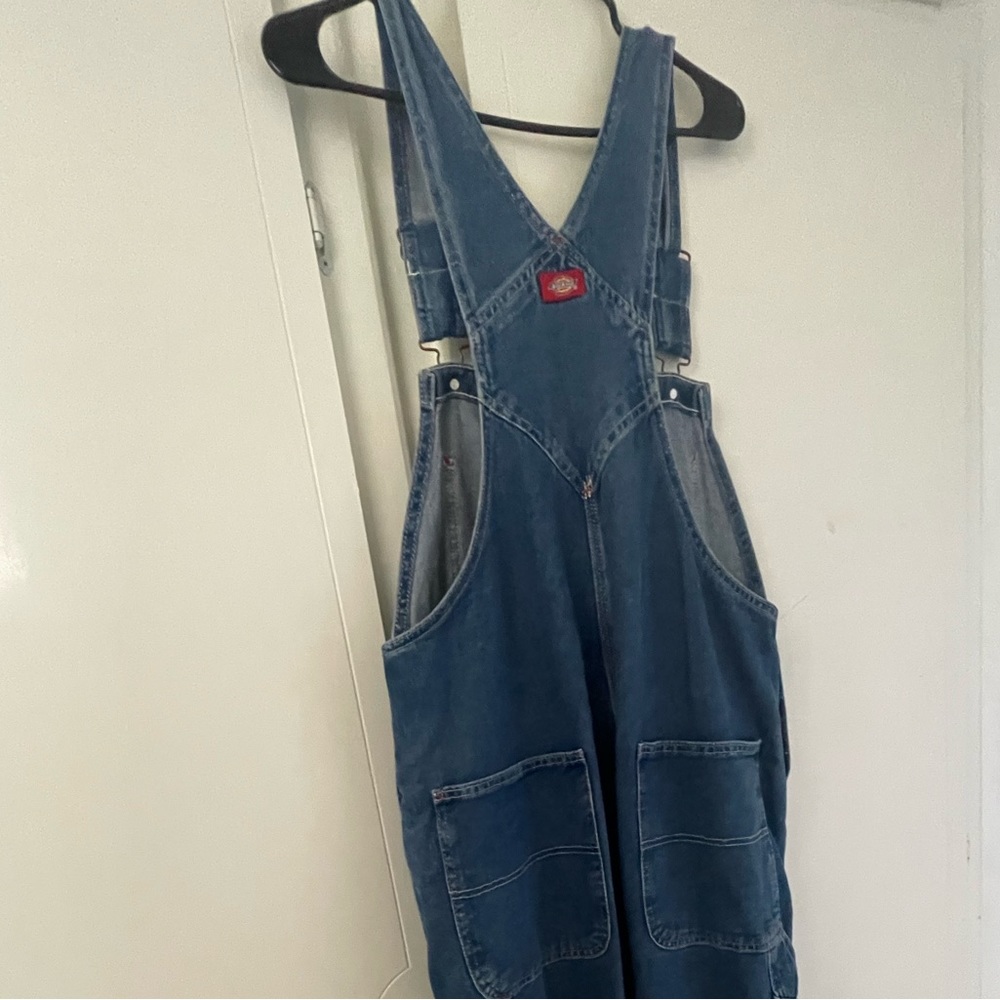 Dickey’s  jeans bib overalls 32x30 universal. Used, almost new in good condition